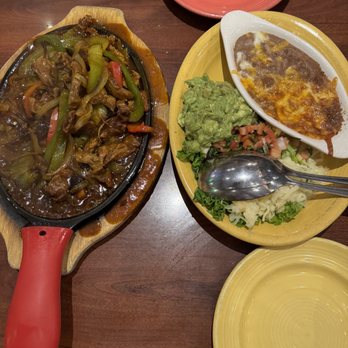 Yolanda's Mexican Cafe - Steak Fajitas - Mexican Near Me - Oxnard, California