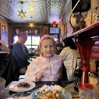 Blue Moon Cafe - Breakfast & Brunch Near Me - Baltimore, Maryland