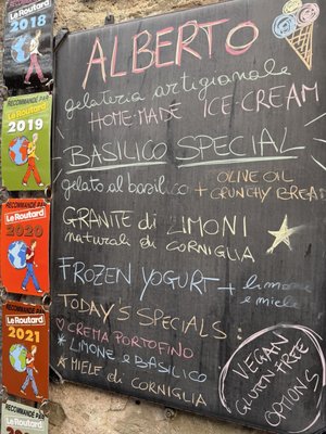 Alberto Gelateria by null