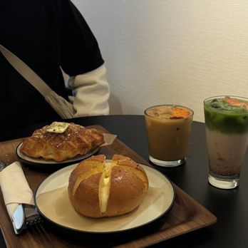 Haan Coffee - Strawberry matcha latte Everything croffle Traditional Korean latte Korean garlic bread - Coffee Roasteries Near Me - Orlando, Florida Haan Coffee - Strawberry matcha latte Everything croffle Traditional Korean latte Korean garlic bread - Coffee Roasteries Near Me - Orlando, Florida