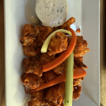 Craft Roots - Buffalo cauliflower - YUMMM - Bars Near Me - Morgan Hill, California
