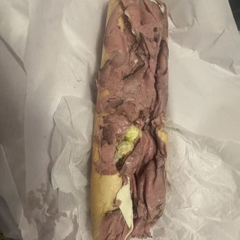 Ry & Howies - Roast beef sub - Sandwiches Near Me - Medford, New Jersey