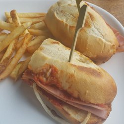 Boston Pizza - Boston Brute