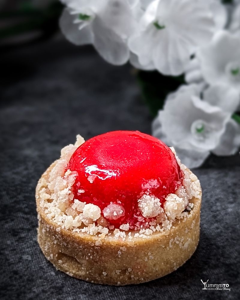 LUMIERE PATISSERIE 167 Photos & 20 Reviews 1102 Centre Street, Thornhill, Ontario