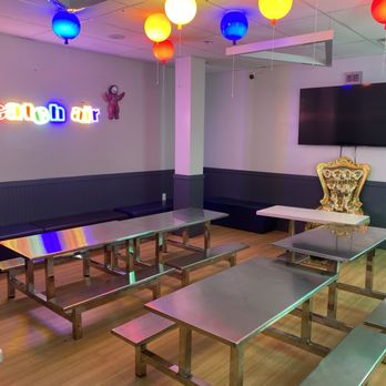 Catch Air - Image of party room - Indoor Playcenter Near Me - Austin, Texas