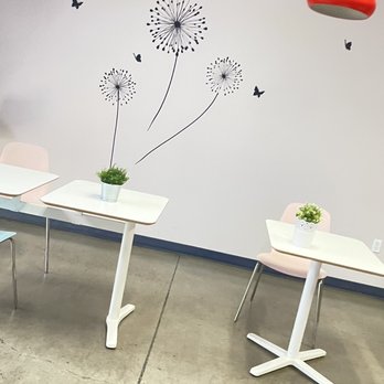 Tealeaf Cafe - Seating area - Bubble Tea Near Me - Reno, Nevada