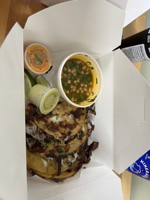 La Chingonita by null