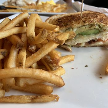 Redwood Cafe - Breakfast & Brunch Near Me - Fortuna, California Redwood Cafe - Breakfast & Brunch Near Me - Fortuna, California