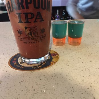 Big Shots Restaurant & Lounge - 2 dollar shots when the Giants Score NICE - Sports Bars Near Me - Iselin, New Jersey