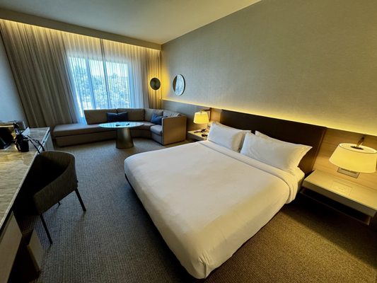 TETRA Hotel, Autograph Collection by null