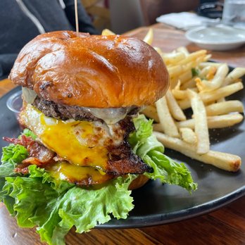 127 West Social House - Burger (fried egg added) - Pubs Near Me - Fallbrook, California 127 West Social House - Burger (fried egg added) - Pubs Near Me - Fallbrook, California