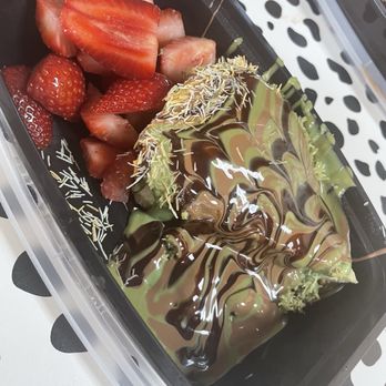 ChoKolata Dessert Lounge - Dubai cheesecake with strawberries - Desserts Near Me - Springdale, Arkansas ChoKolata Dessert Lounge - Dubai cheesecake with strawberries - Desserts Near Me - Springdale, Arkansas
