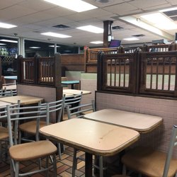 Church's Chicken - Inside
