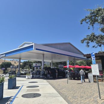 Casa de Fruta - Chevron Gas Station (where Casa de Burrito is located) - Fruits & Veggies Near Me - Hollister, California