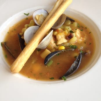 360 Restaurant - Fresh Fish and Seafood Chowder (with summer tomatoes, sweet corn, and smoked bacon) - Canadian (New) Near Me - Toronto, Ontario