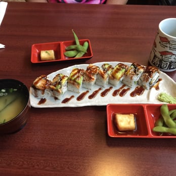 Ginza Sushi - Dragon roll...yummy!! - Sushi Bars Near Me - Honolulu, Hawaii Ginza Sushi - Dragon roll...yummy!! - Sushi Bars Near Me - Honolulu, Hawaii