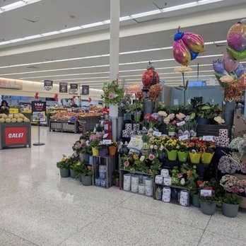 Hy-Vee - Grocery Near Me - Mission, Kansas Hy-Vee - Grocery Near Me - Mission, Kansas