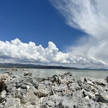 Mono Lake Tufa State Reserve - Lakes Near Me - Lee Vining, California Mono Lake Tufa State Reserve - Lakes Near Me - Lee Vining, California