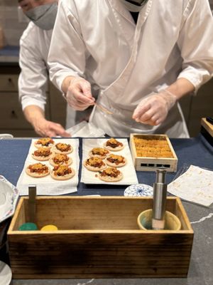 Sushi Suzuki by null