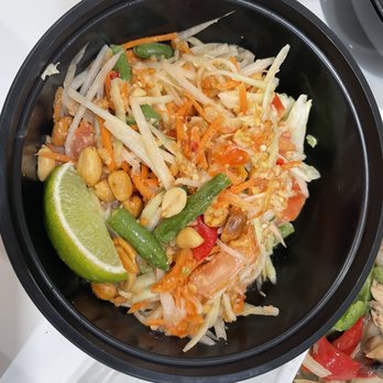 Roi Siam - a bowl of noodles and vegetables - Thai Near Me - Union City, New Jersey Roi Siam - a bowl of noodles and vegetables - Thai Near Me - Union City, New Jersey