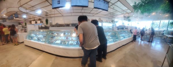 Zoe's Bakery by null