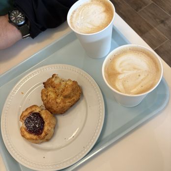 Sconers - raspberry scone, bacon cheddar scone, and hot vanilla lattes - Bakeries Near Me - Bellevue, Washington Sconers - raspberry scone, bacon cheddar scone, and hot vanilla lattes - Bakeries Near Me - Bellevue, Washington