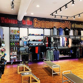 Commonwealth Running Company - Shoe Stores Near Me - Evanston, Illinois Commonwealth Running Company - Shoe Stores Near Me - Evanston, Illinois