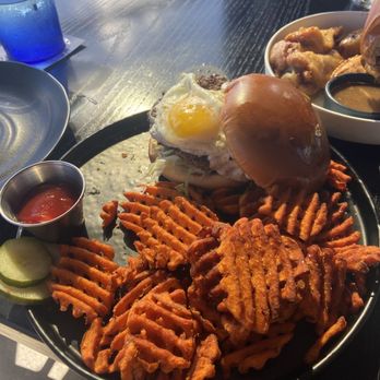 Friendly Waves - moco burger (gravy on the side, sweet potato fries) - Burgers Near Me - Koloa, Hawaii Friendly Waves - moco burger (gravy on the side, sweet potato fries) - Burgers Near Me - Koloa, Hawaii