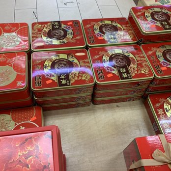 Skyfoods Mart - Mooncakes on sale for $10 a box (4pieces) - International Grocery Near Me - Elmhurst, New York Skyfoods Mart - Mooncakes on sale for $10 a box (4pieces) - International Grocery Near Me - Elmhurst, New York