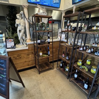 Greek House Cafe - Inside - Greek Near Me - Simi Valley, California Greek House Cafe - Inside - Greek Near Me - Simi Valley, California
