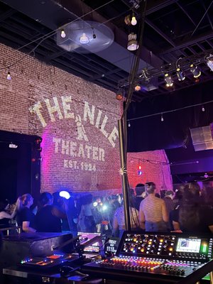 Nile Theater by null