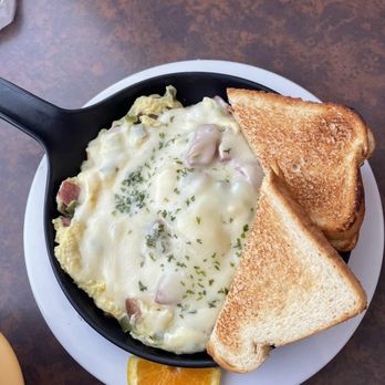 Perfect Cup - Kielbasa scramble - Breakfast & Brunch Near Me - Matlacha, Florida Perfect Cup - Kielbasa scramble - Breakfast & Brunch Near Me - Matlacha, Florida