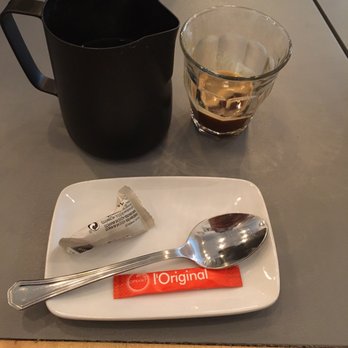 Kamelia Cafe - Americano. You make it on your own ("the perfect Americano does not exist"). - Breakfast & Brunch Near Me - Barcelona, B
