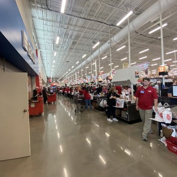 H-E-B - Checkout area - Grocery Near Me - Frisco, Texas H-E-B - Checkout area - Grocery Near Me - Frisco, Texas