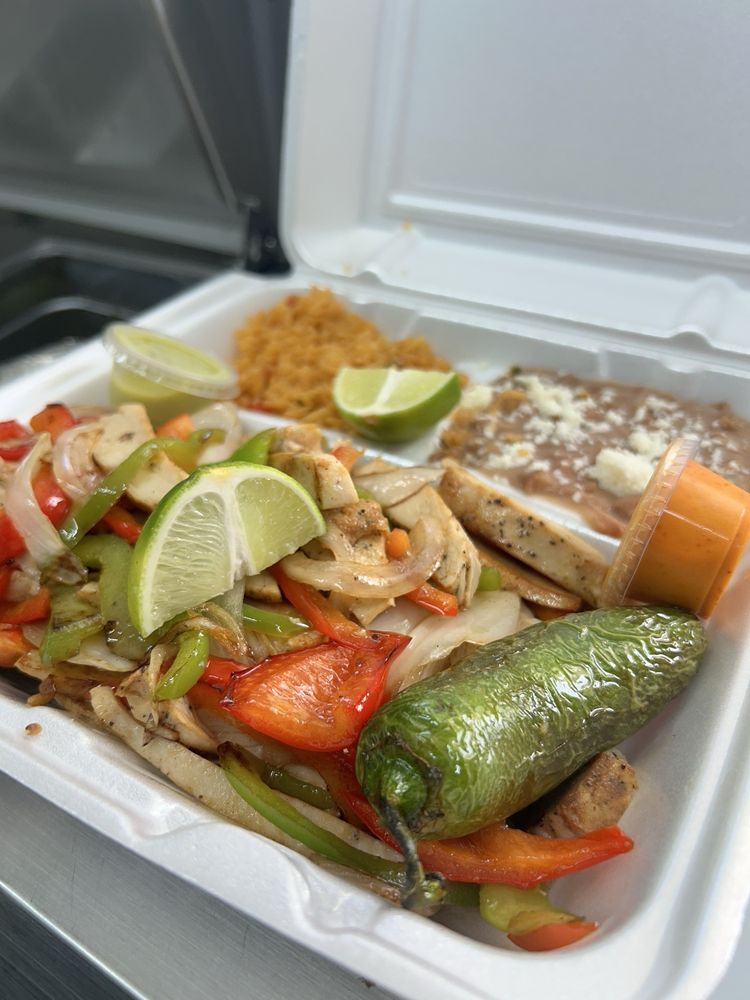 Rufino’s Tacos & More