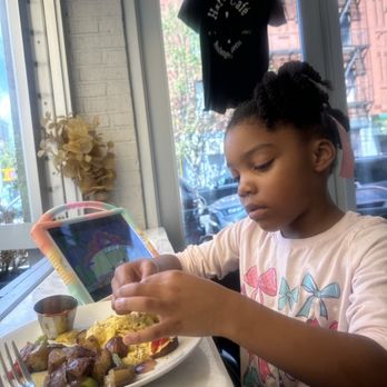 Harlem Cafe - Roasted potatoes , bacon and eggs - Coffee & Tea Near Me - New York, New York Harlem Cafe - Roasted potatoes , bacon and eggs - Coffee & Tea Near Me - New York, New York