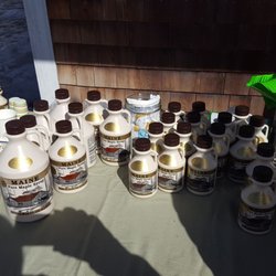 Russell Farm Bakery - Maple Syrup Sunday at Russell Farm
