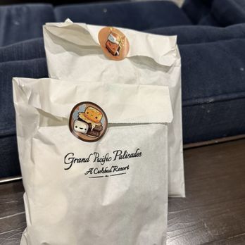 Grand Pacific Palisades - $3 per bag - Resorts Near Me - Carlsbad, California Grand Pacific Palisades - $3 per bag - Resorts Near Me - Carlsbad, California