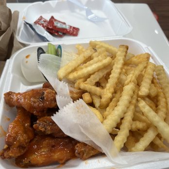 American Deli - chicken wings and fries in a styrofoam container - American Near Me - Kennesaw, Georgia American Deli - chicken wings and fries in a styrofoam container - American Near Me - Kennesaw, Georgia