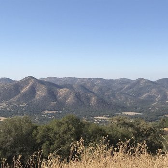Kings Canyon National Park - View from the road on the way to Kings Canyon - Parks Near Me - Three Rivers, California Kings Canyon National Park - View from the road on the way to Kings Canyon - Parks Near Me - Three Rivers, California