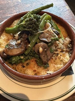 Gigi Trattoria by null