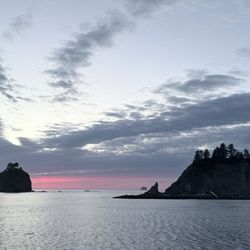 Quileute Oceanside Resort - Sunset from First Beach.