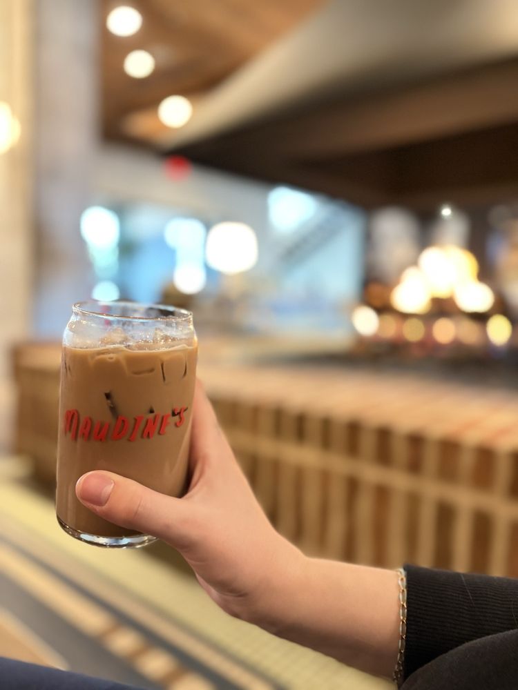 Social spots from Maudine's