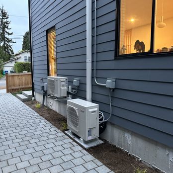 North Heat & Air - Mitsubishi Heat Pump with 2 Mini-splits connected to it indoors. - Heating & Air Conditioning/HVAC Near Me - Everett, Washington North Heat & Air - Mitsubishi Heat Pump with 2 Mini-splits connected to it indoors. - Heating & Air Conditioning/HVAC Near Me - Everett, Washington