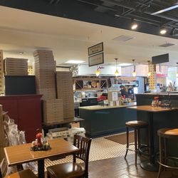 Joey Nova's Pizzeria - Inside area