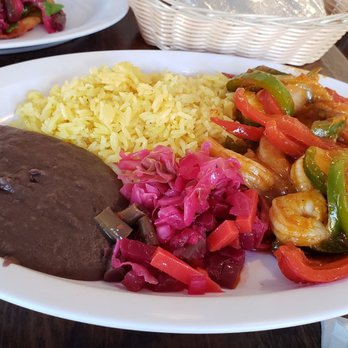 Eterna Primavera Bakery - Shrimp fajitas - Breakfast & Brunch Near Me - San Francisco, California Eterna Primavera Bakery - Shrimp fajitas - Breakfast & Brunch Near Me - San Francisco, California