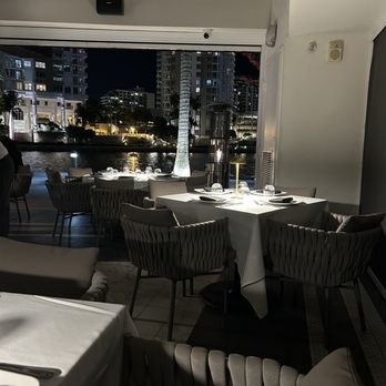 Cantina La Veinte - Dining room - Mexican Near Me - Miami, Florida Cantina La Veinte - Dining room - Mexican Near Me - Miami, Florida