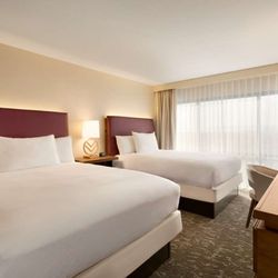 Embassy Suites by Hilton Phoenix Downtown North - Guest room