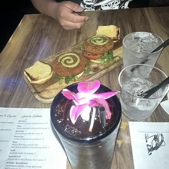 Azul - Crab Cake Slider - Seafood Near Me - Chicago, Illinois