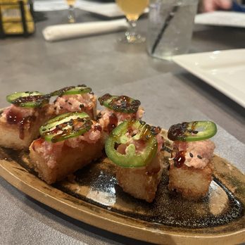 Haynes On Main - Crispy rice tuna bites - American Near Me - Mackinaw, Illinois